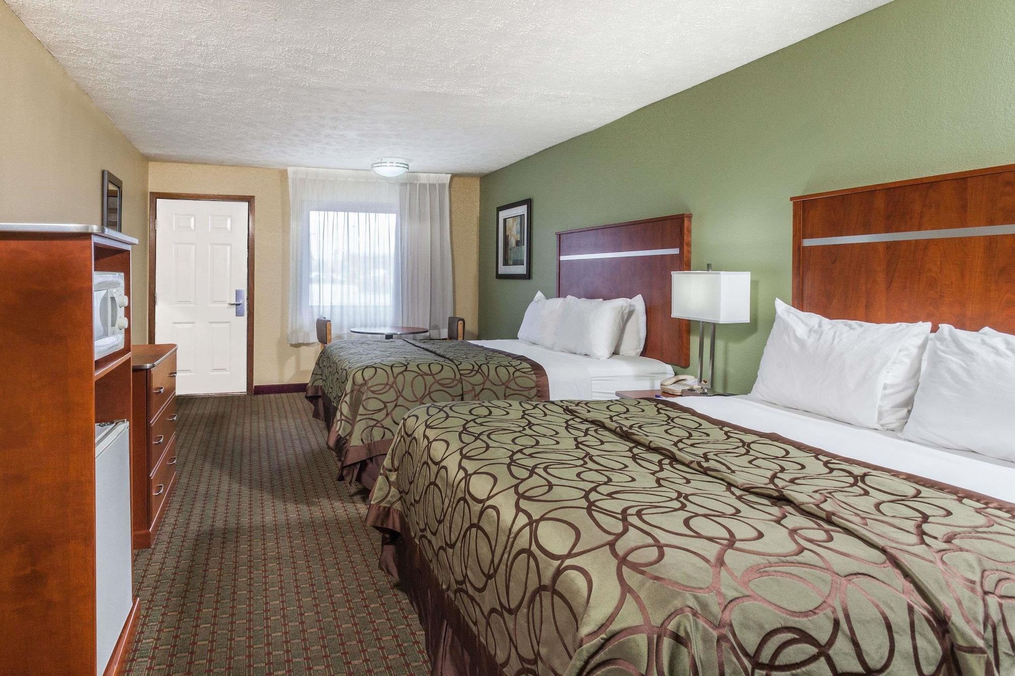 Hotel Baymont By Wyndham Pigeon Forge Near Island Drive Exterior foto